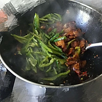 青椒回锅肉的做法图解7