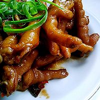 追剧必备的辣卤鸡脚的做法图解9