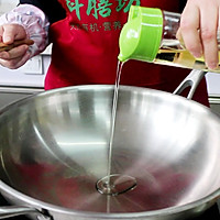 三丝素炒面，一碗用蔬菜汁做成的营养面--威厨艺的做法图解2