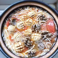 西红柿金针菇丸子汤的做法图解12