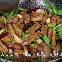 家常下饭菜【红烧腐竹】的做法图解4