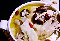 香菇竹荪老鸡汤的做法