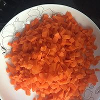 多彩美味炒饭的做法图解3