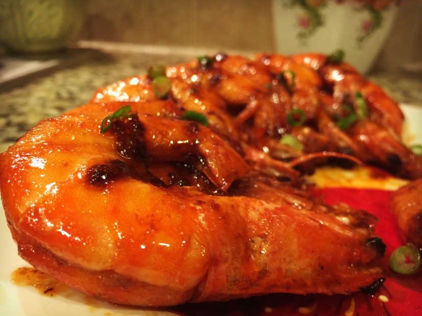 蜂蜜烤大虾 (简单的 油焖虾)