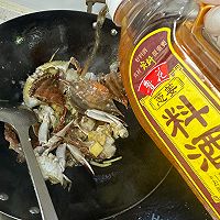 #名厨汁味正当夏#梭子蟹炒年糕 家常做法 美味又简单的做法图解6