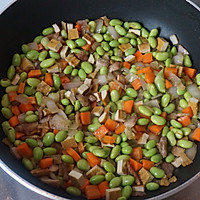 毛豆香干肉丝的做法图解5