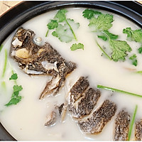 #一口新年味，全家享佳味#极简鲜浓鱼汤的做法图解8