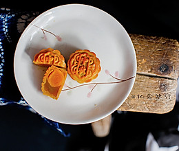 广式莲蓉蛋黄、豆沙蛋黄月饼制作方法的做法