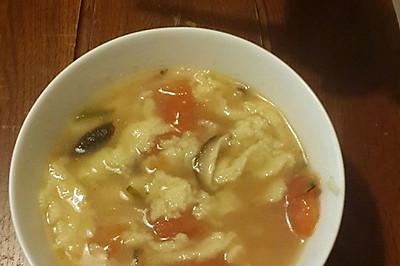 西红柿香菇干贝疙瘩汤