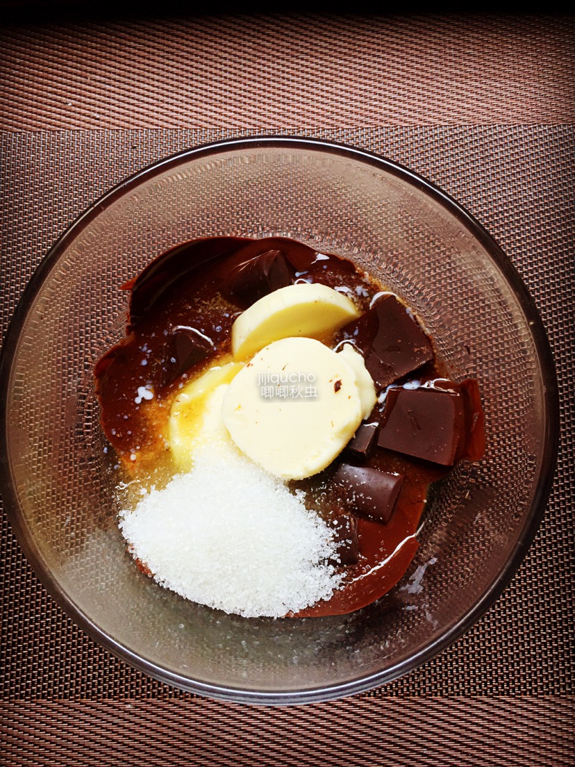 能量满满的高考必备品：重磅巧克力核桃蛋糕#补脑美食汇#的做法图解1