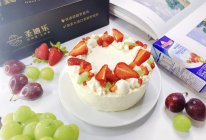 草莓夹心蛋糕的做法
