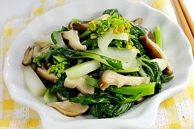 鲜菇炒白菜心