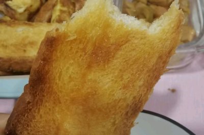简简单单黄油面包片