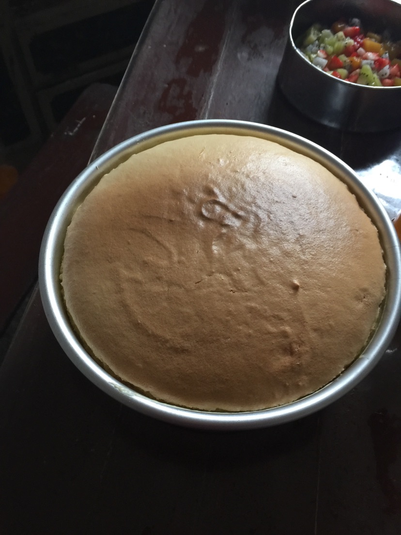 圣诞节的主题蛋糕，萌萌哒的做法图解1