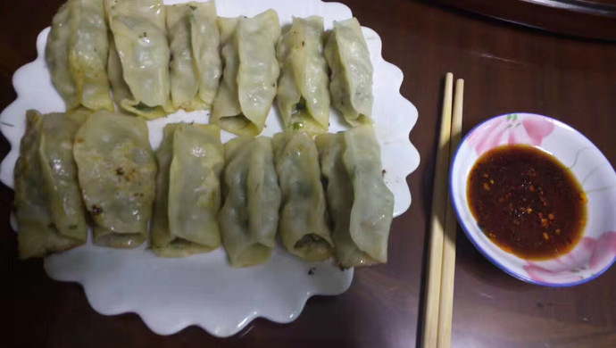 小茴香锅贴