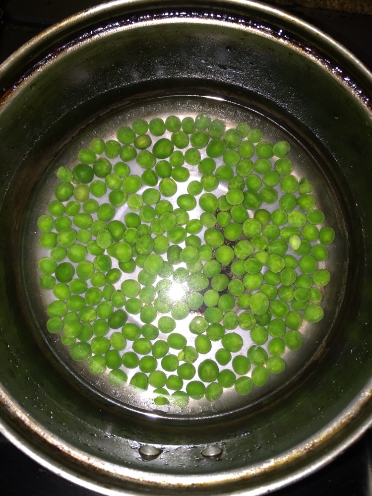 奶香青豆泥（宝宝辅食）的做法图解3