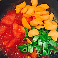 卤牛肉番茄面「吃它」的做法图解6