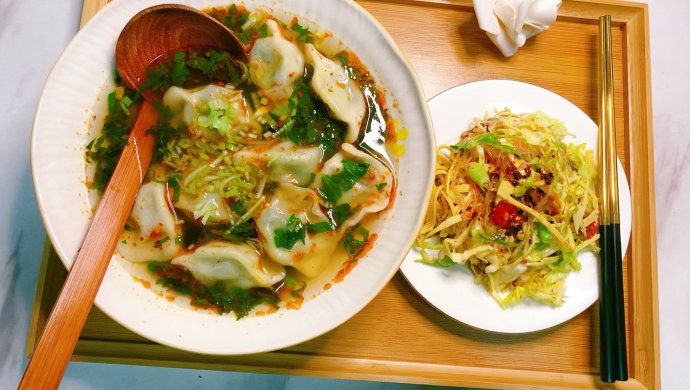 吃完令人久久怀念的酸汤水饺