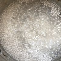 芒果杨枝甘露（港式芒果西米露）的做法图解3
