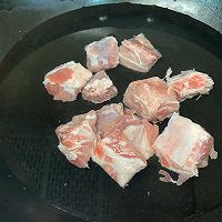 冬瓜排骨玉米汤的做法图解2