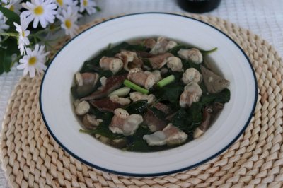 广东特色猪杂枸杞汤