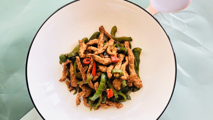 青椒肉丝的正宗做法，巨下饭！