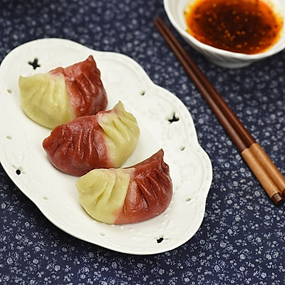 双色胡萝卜蒸包