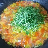 豌豆苗番茄蛋花汤的做法图解11