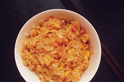 蒜蓉酱鸡蛋炒饭