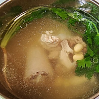 猪尾黄豆汤的做法图解7