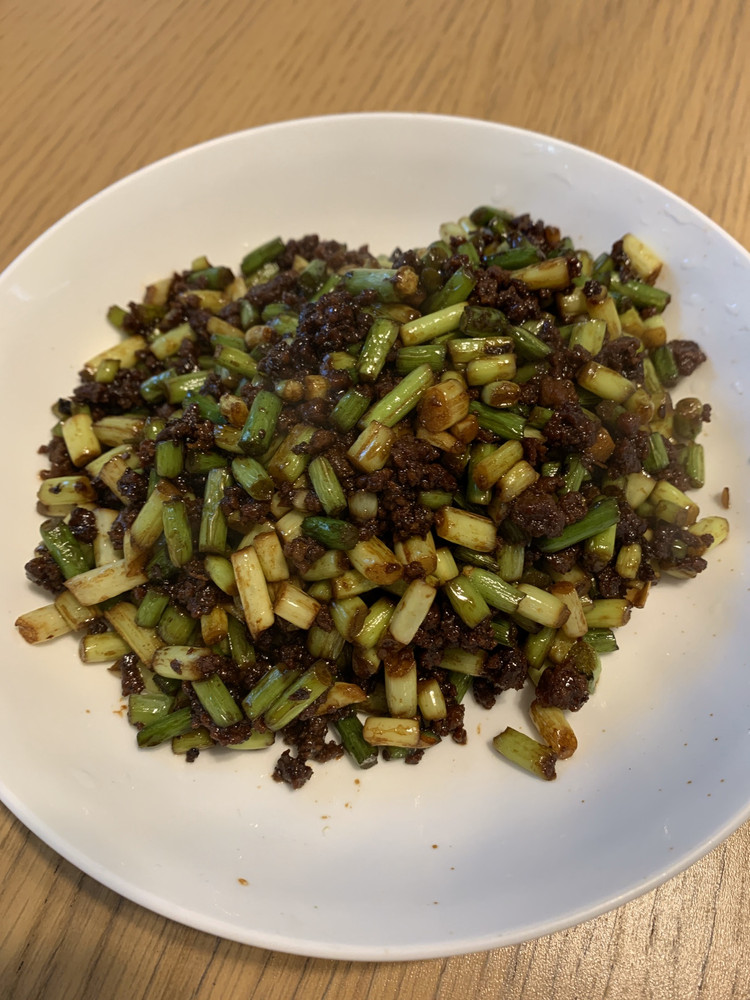 蒜苔蒜苗肉沫的做法