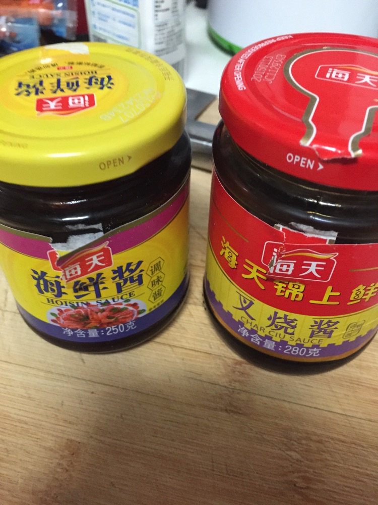 私房排骨芋头的做法图解1