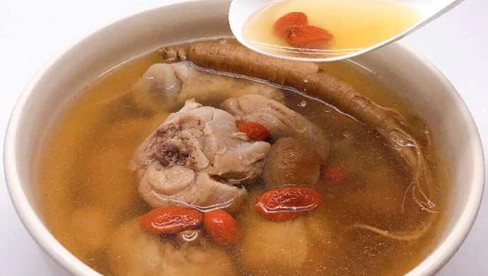 高丽参炖鸡汤的做法