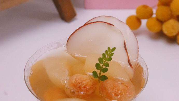 秋日去火饮品海底椰雪梨汤