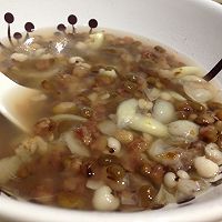 绿豆百合薏仁汤的做法图解1