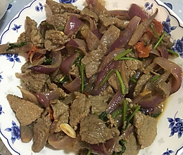 孜然牛肉（牛肉➕洋葱）的做法