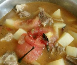土豆番茄牛肉汤的做法