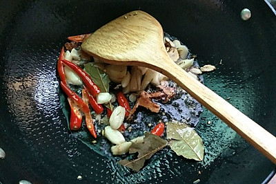 卤味花生猪蹄（超级好吃啊）
