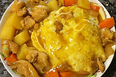 超好吃咖喱土豆鸡肉蛋包饭