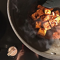 老干妈烧豆腐-拌面条的做法图解3