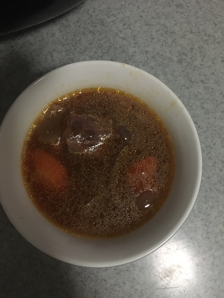 番茄牛尾汤