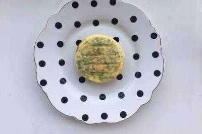 燕麦牛奶蔬菜蛋饼