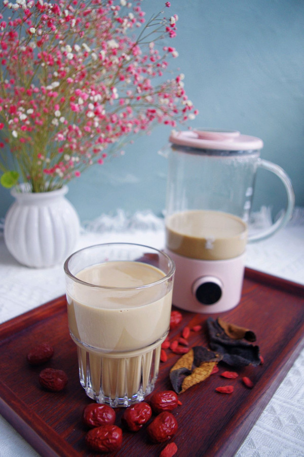 温胃养胃的陈皮红枣奶茶