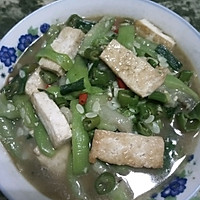 丝瓜焖豆腐的做法图解3