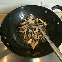 紫球葱花雕焖鳝片的做法图解2