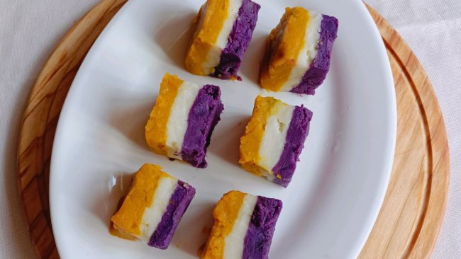 山药南瓜紫薯三色方糕的做法