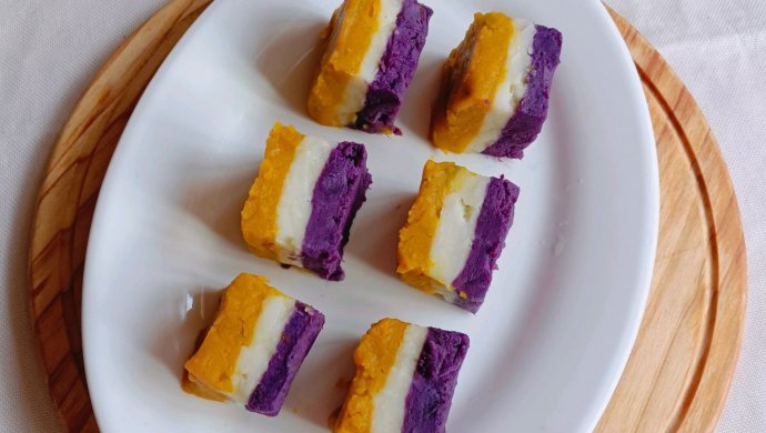 山药南瓜紫薯三色方糕