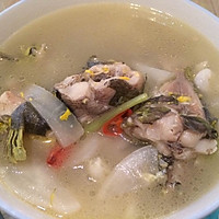 酸萝卜黄骨鱼的做法图解2