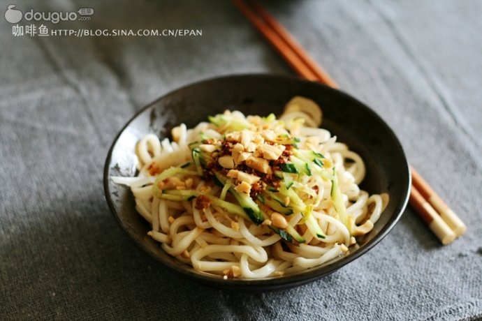 Sichuan cold noodles