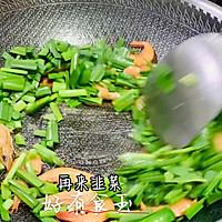 #养生打卡#韭菜炒虾，超级下饭的一道菜！的做法图解4